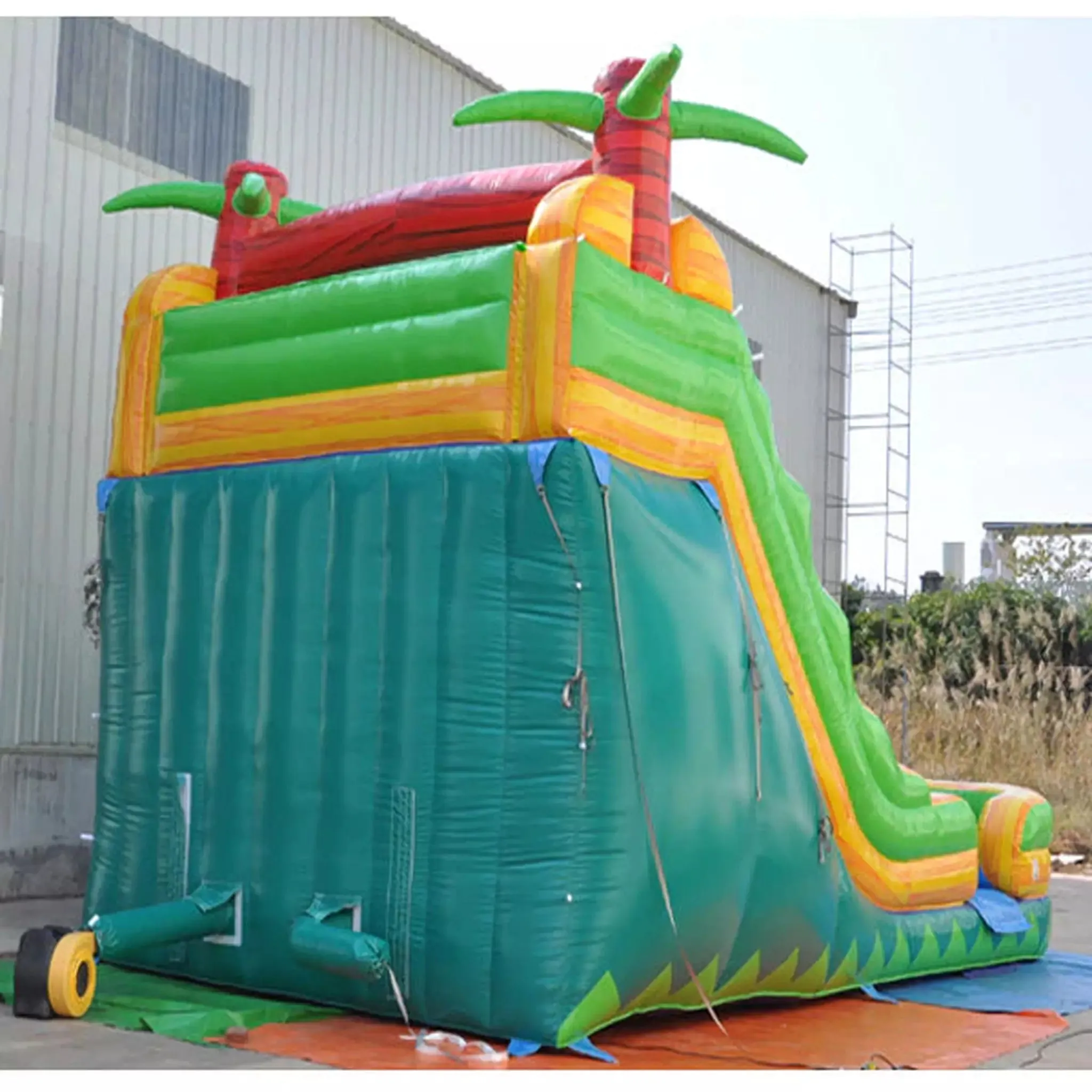 18' Dual Lane Palm Tree Wet & Dry Slide