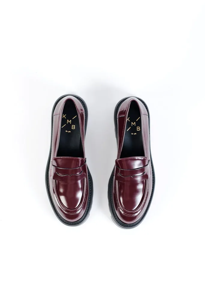 LISSY BORDEAUX- Extra Light Round Toe Loafer