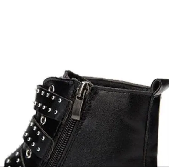 Women's Winter PU Leather Ankle Boots With Decorative Buckles